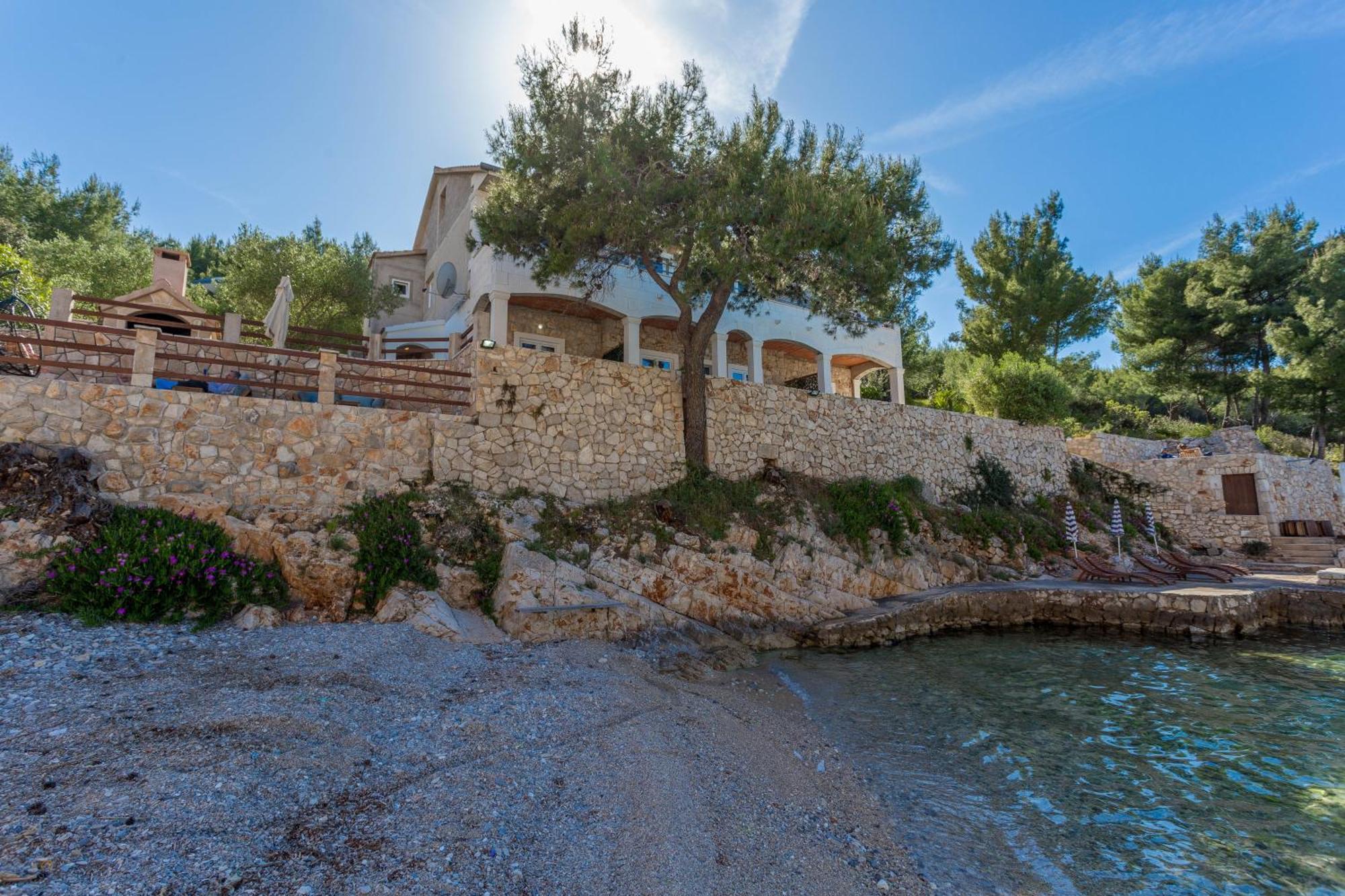 Apartment Zastupac 8761A Hvar Town Exterior photo